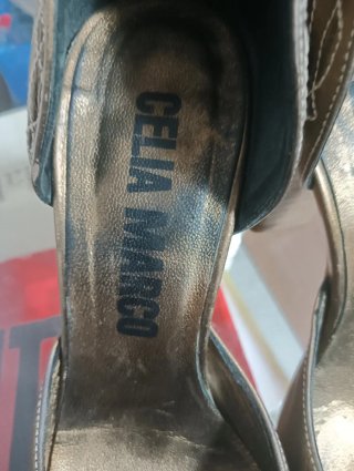 Zapatos de piel Celia Marco tacón