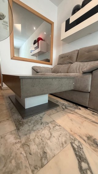 Sofá y mesa plegable