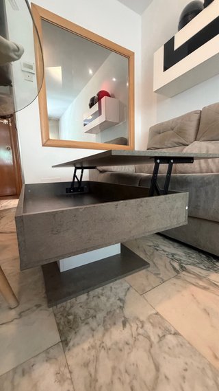 Sofá y mesa plegable