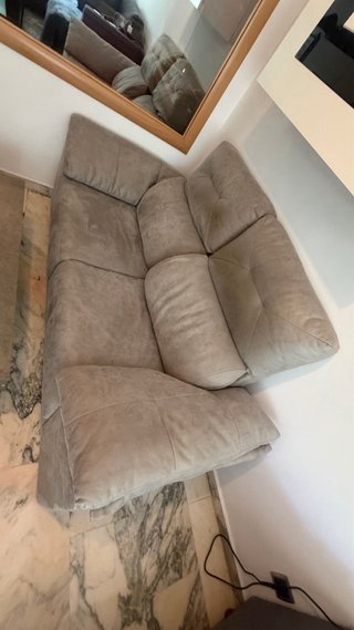 Sofá y mesa plegable