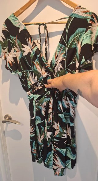 Mono estampado tropical