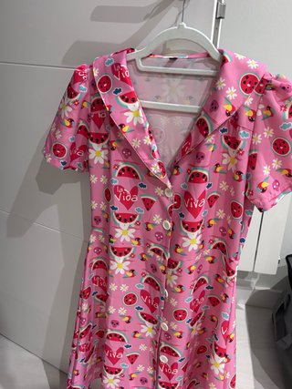 Vestido de verano con estampado divertido