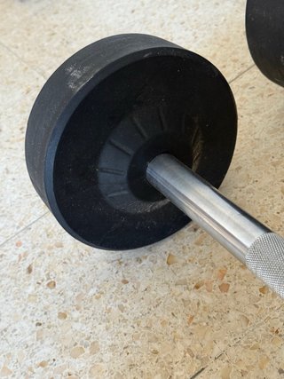 Barras de pesas fijas 15 y 25 kg