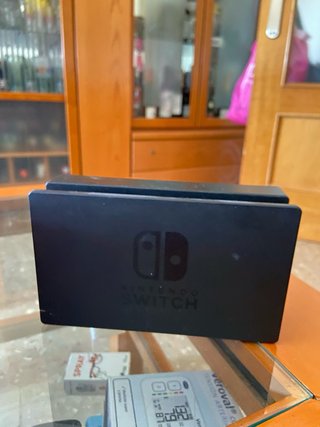 Nintendo Switch + 2 Juegos