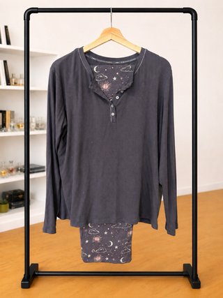 Pijama Women'secret azul grisáceo.