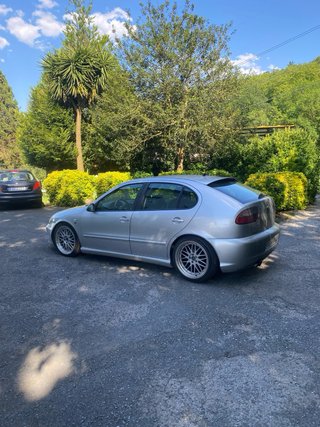 SEAT Leon 2004