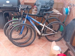 Bicicleta Apollo XC26 Azul y Blanca