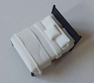 Letto in miniatura per case delle bambole