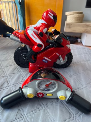 Moto Ducati Chicco teledirigida
