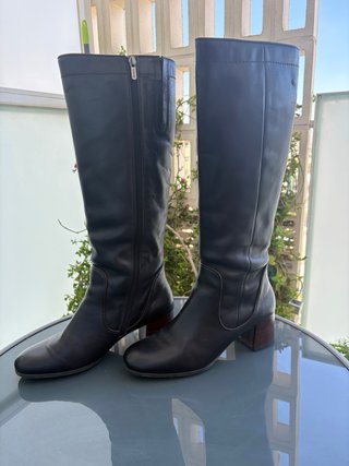 Botas altas Pikolinos piel negra Talla 41