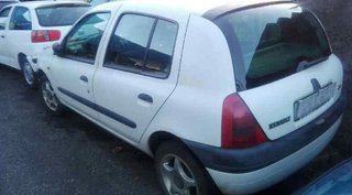 Centralita motor renault 7700108680 clio ii 401939