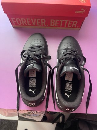 Zapatillas Puma Mujer Negras y Blancas