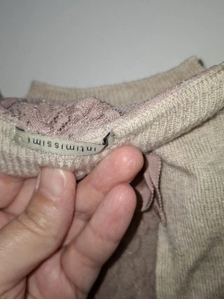 Maglione beige girocollo