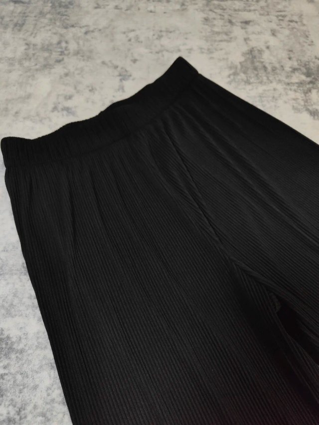 Pantalón fluido M NUEVO negro verano