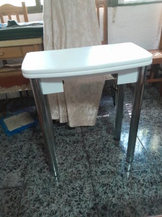 Mesa de cocina vintage blanca plegable