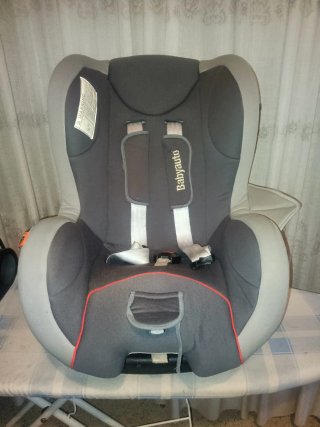 Silla de coche Babyauto gris