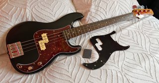 Fender Sire Precision P5R Black bass