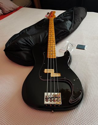 Fender Precision Sire P5 Black Bass