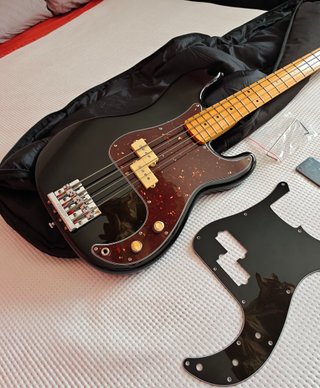 Fender Precision Sire P5 Black Bass