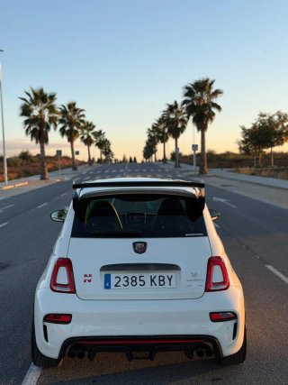 Abarth 595 Competizione Performance