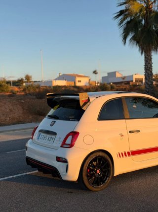Abarth 595 Competizione Performance