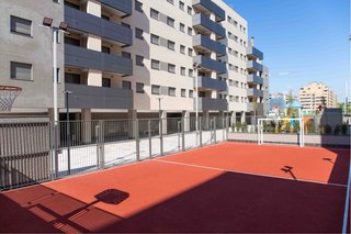 ÁTICO PREMIUM CON TERRAZA PRIVADA EN URBANIZACIÓN - Imagen 11