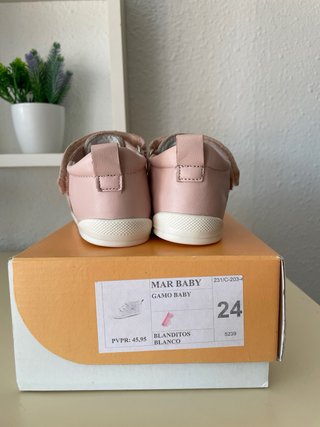 Sandalias Blanditos rosas talla 24