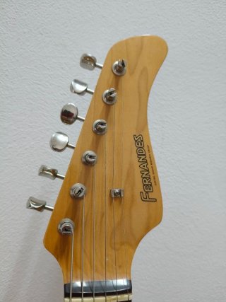 Fernandes Stratocaster Japón 1991