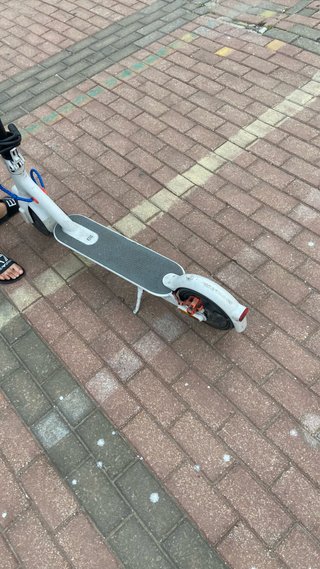 Patinete Eléctrico Blanco