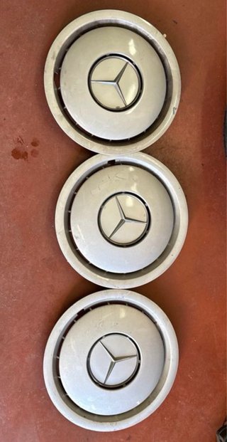 Tapacubos Mercedes 190 W201