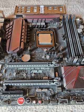 Placa Base ASUS ROG MAXIMUS VIII GENE + i7 6700 K