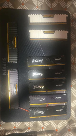 128GB DDR4 RAM 3200MHz (Corsair, HyperX, Kingston)