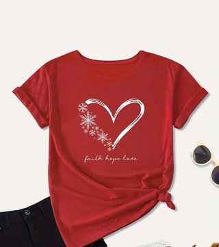 Camiseta Roja con Corazones TXL