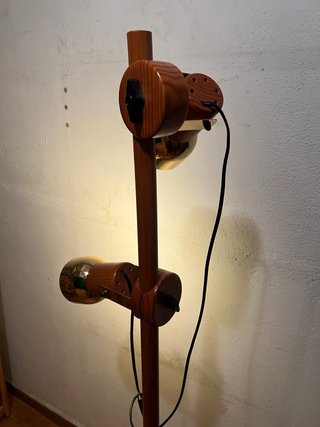 Lámpara de pie madera y metal