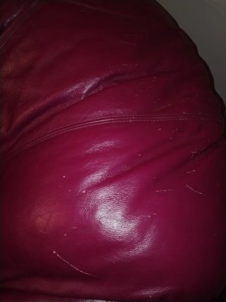 Divano in pelle rosso
