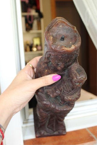 VELA Virgen con Niño artesanal es una V