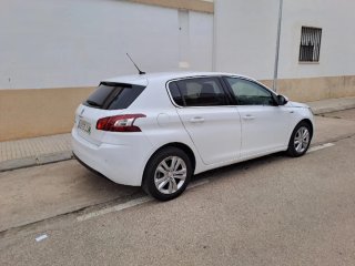 Peugeot 308 2015