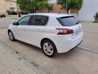 Peugeot 308 2015
