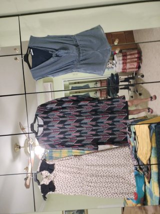 Lote vestido y top talla únicason 14 prendas en ve