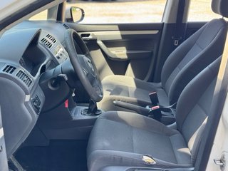 Volkswagen Touran 2011