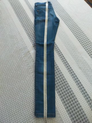 Pantalón vaquero Zara azul