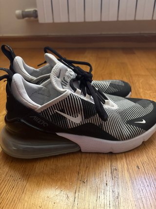 Nike Air Max 270