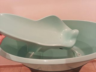 Bañera para bebé con patas