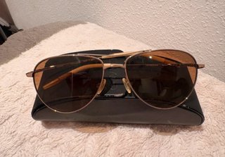 Gafas de sol Oliver Peoples unisex doradas