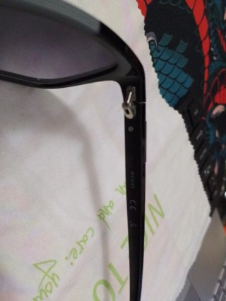 Occhiali da sole Guess neri