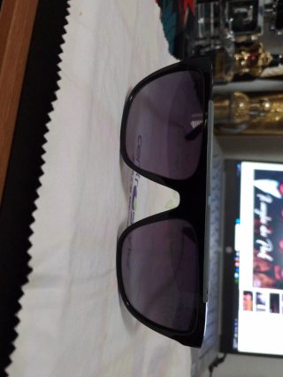 Occhiali da sole Guess neri