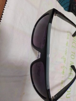 Occhiali da sole Guess neri