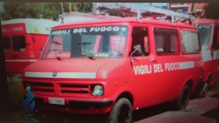 Bedford CF250 Vigili del Fuoco 1:43