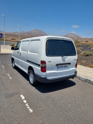 Toyota Hiace 2007