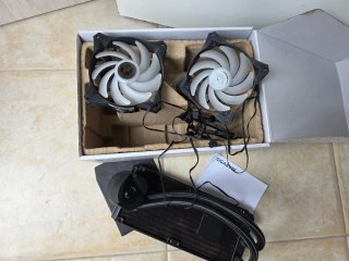 MSI MAG Coreliquid 240R V2 (Para piezas)